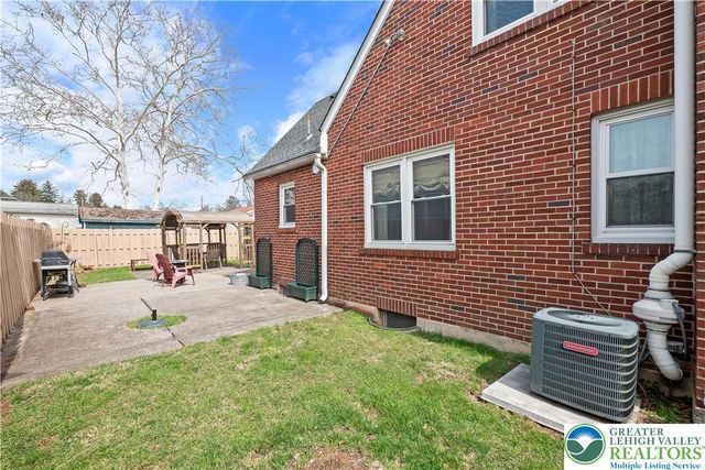 1969 Easton Avenue, Bethlehem City, PA 18017