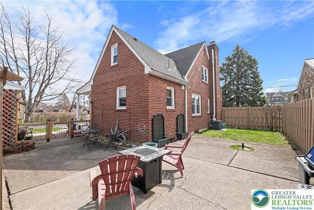 1969 Easton Avenue, Bethlehem City, PA 18017