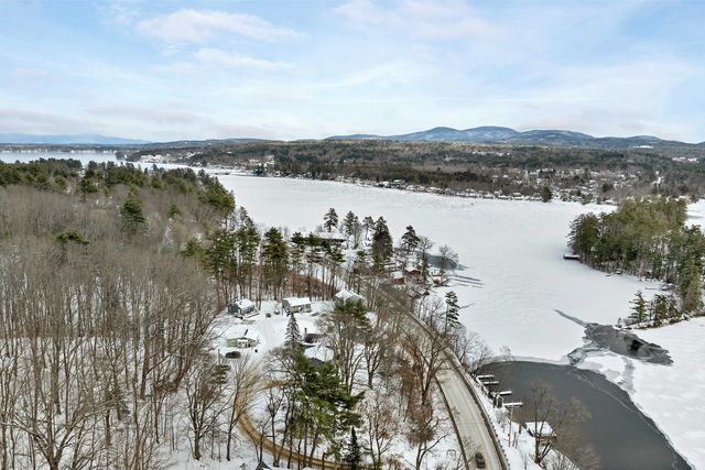 6 Winnisquam Shore, Tilton, NH 03276