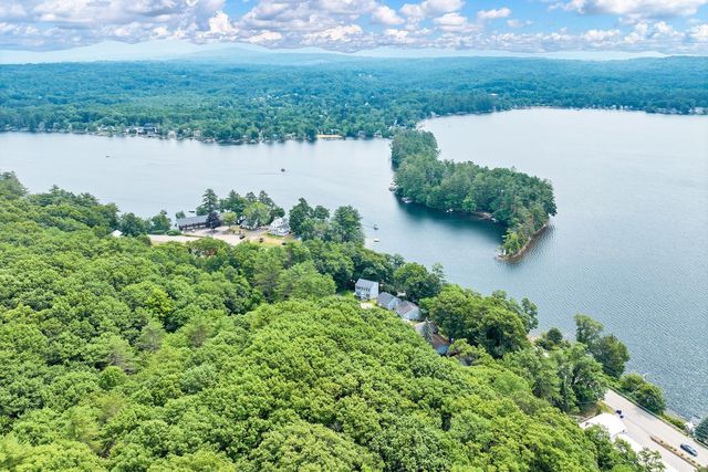 6 Winnisquam Shore, Tilton, NH 03276