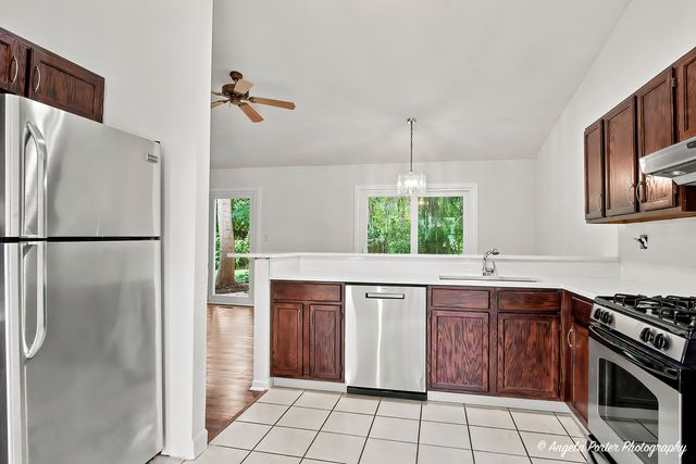 3287 Medford Court, Island Lake, IL 60042