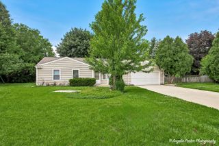 3287 Medford Court, Island Lake, IL 60042