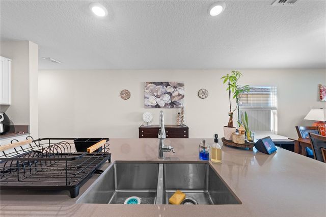 1988 TRAVERSE WAY, Kissimmee, FL 34746