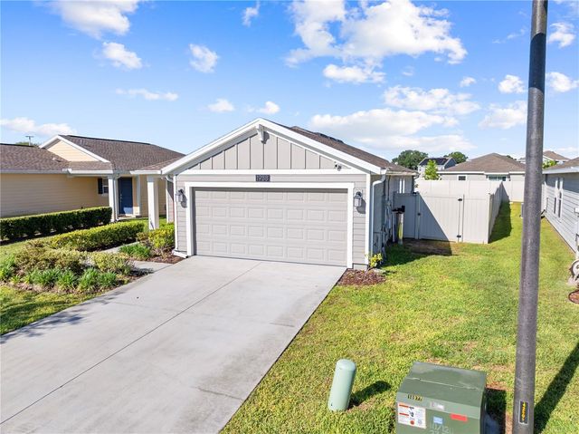 1988 TRAVERSE WAY, Kissimmee, FL 34746