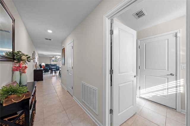 1988 TRAVERSE WAY, Kissimmee, FL 34746