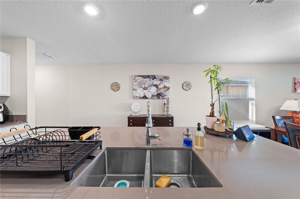 Image 14 of property listing at 1988 TRAVERSE WAY, Kissimmee, FL 34746