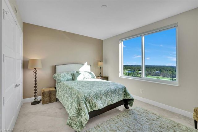 265 Indies WAY # 904, Naples, FL 34110