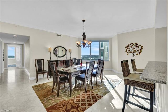 265 Indies WAY # 904, Naples, FL 34110