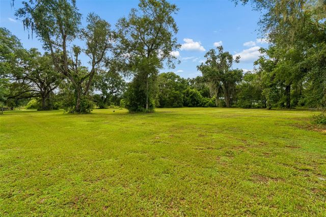 11094 SW 51ST DRIVE, Webster, FL 33597