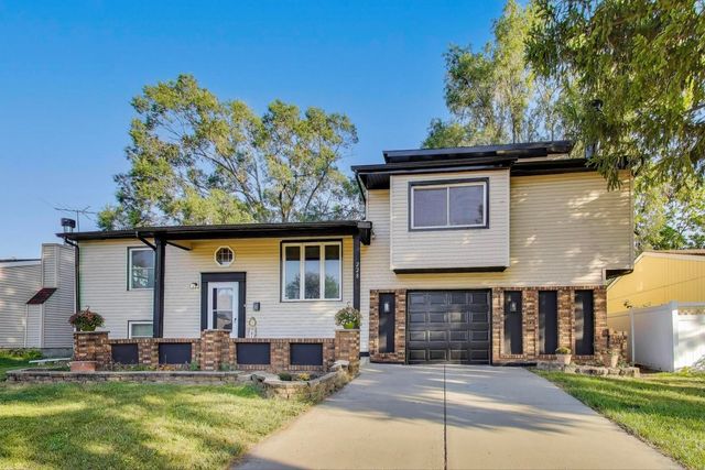 228 Gordon Avenue, Romeoville, IL 60446