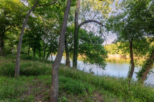 9710 Bellechase Road, Granbury, TX 76049
