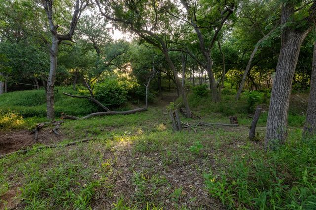 9710 Bellechase Road, Granbury, TX 76049