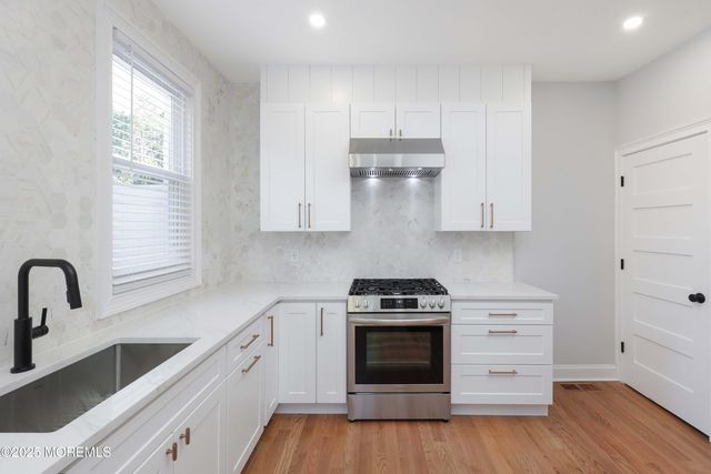 137 Hudson Avenue, Red Bank, NJ 07701