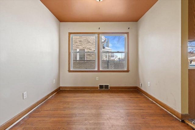 3955 N 46th STREET, Milwaukee, WI 53216