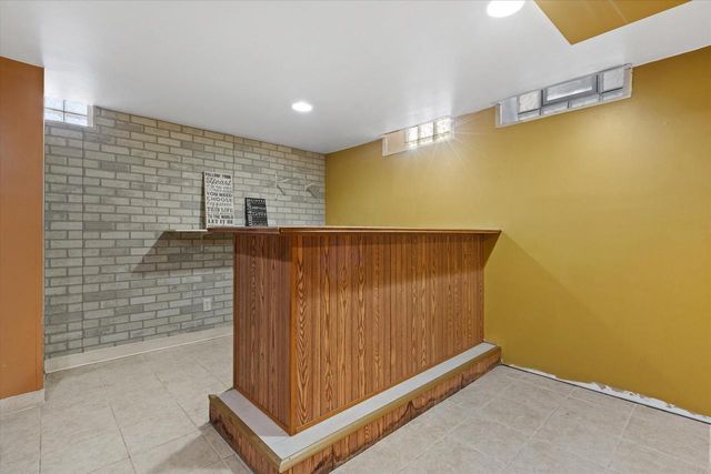 3955 N 46th STREET, Milwaukee, WI 53216