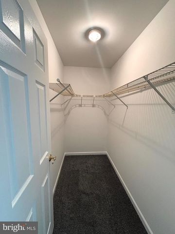 42 RIDGEWAY DR, Mechanicsburg, PA 17050