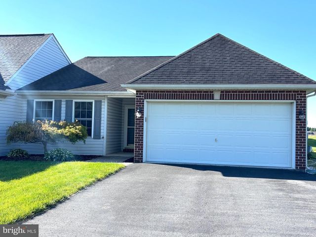 42 RIDGEWAY DR, Mechanicsburg, PA 17050