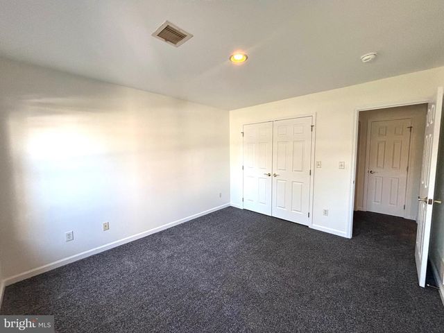 42 RIDGEWAY DR, Mechanicsburg, PA 17050