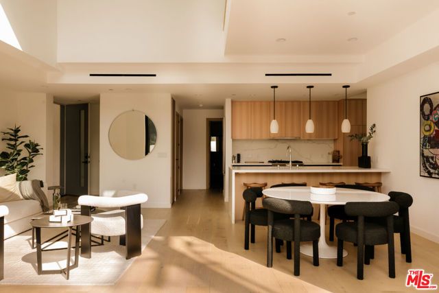 2919 Waverly 101, Los Angeles, CA 90039