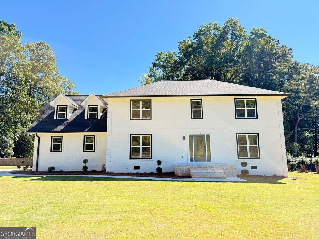2887 Lake Jodeco Road, Jonesboro, GA 30236 — exterior