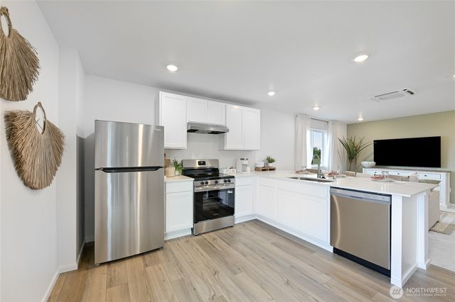 121 Moonshadow Lane, Carlsborg, WA 98324