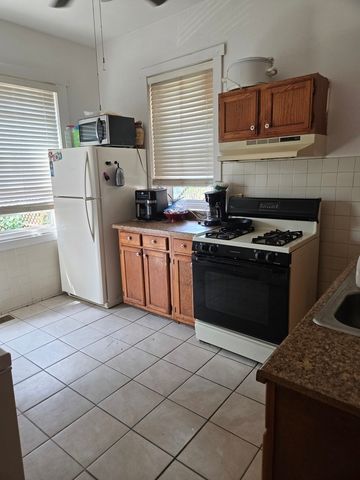 6522 S Peoria Street, Chicago, IL 60621