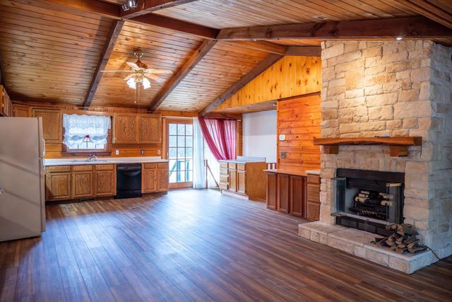 N11380 10th Avenue, Necedah, WI 54646