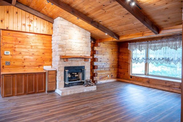 N11380 10th Avenue, Necedah, WI 54646