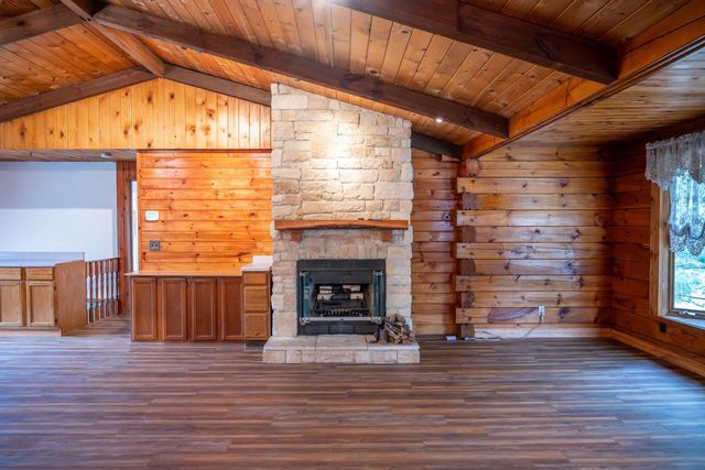 N11380 10th Avenue, Necedah, WI 54646