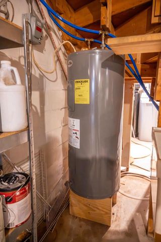 N11380 10th Avenue, Necedah, WI 54646