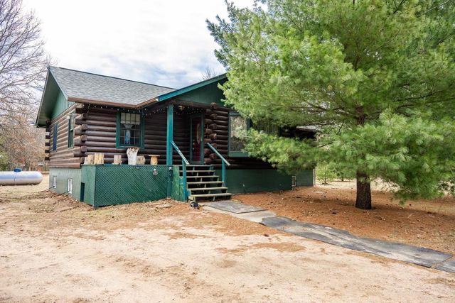 N11380 10th Avenue, Necedah, WI 54646