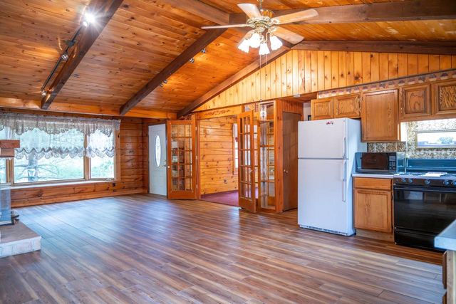 N11380 10th Avenue, Necedah, WI 54646