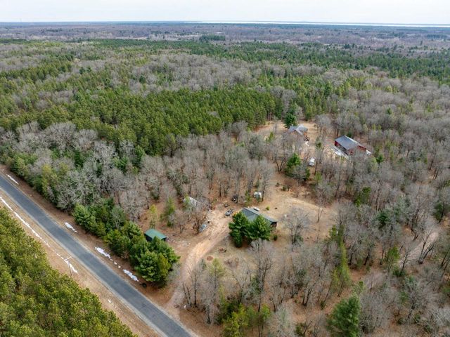 N11380 10th Avenue, Necedah, WI 54646