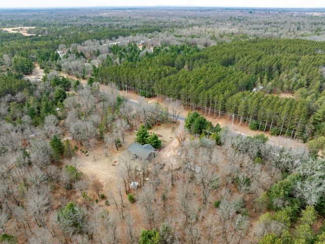 N11380 10th Avenue, Necedah, WI 54646