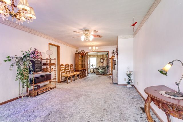 616 Kingston Drive, Yukon, OK 73099