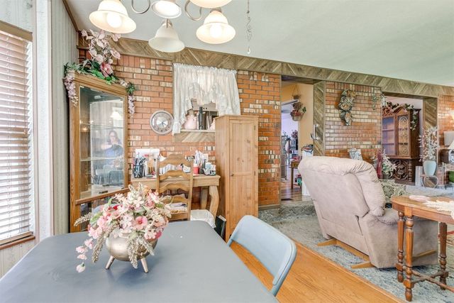 616 Kingston Drive, Yukon, OK 73099