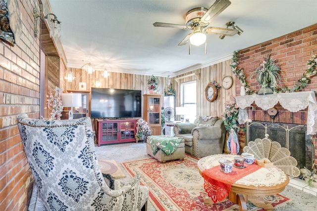 616 Kingston Drive, Yukon, OK 73099