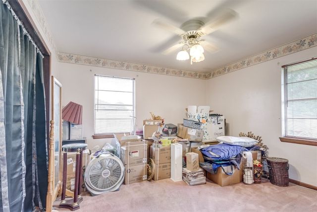616 Kingston Drive, Yukon, OK 73099