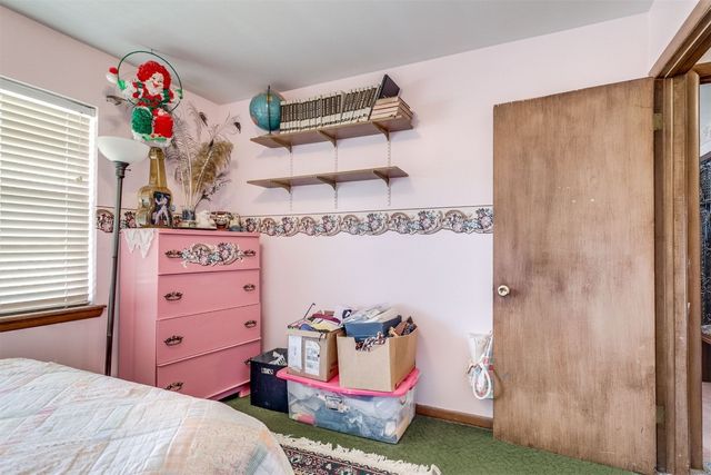 616 Kingston Drive, Yukon, OK 73099