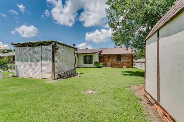616 Kingston Drive, Yukon, OK 73099