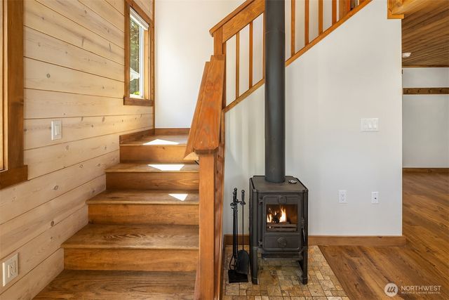 315 NW Lake Roesiger Road, Snohomish, WA 98290