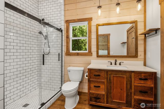 315 NW Lake Roesiger Road, Snohomish, WA 98290