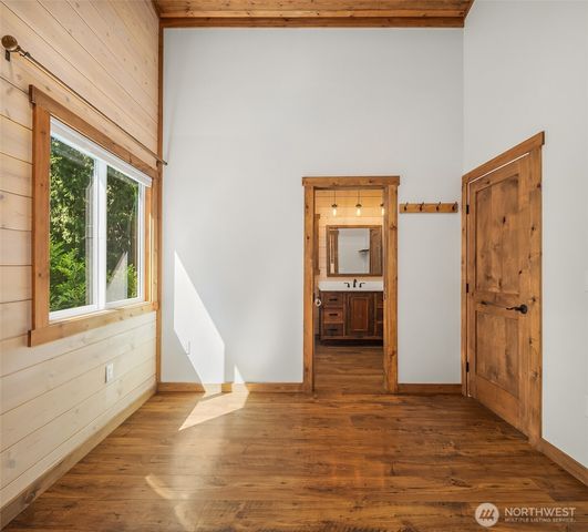 315 NW Lake Roesiger Road, Snohomish, WA 98290