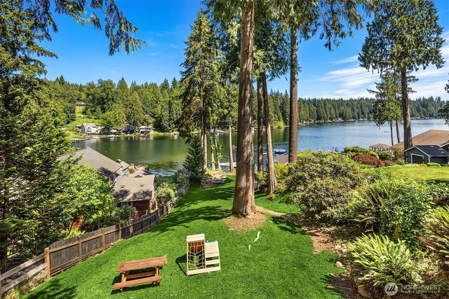315 NW Lake Roesiger Road, Snohomish, WA 98290