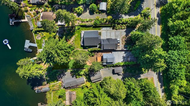315 NW Lake Roesiger Road, Snohomish, WA 98290