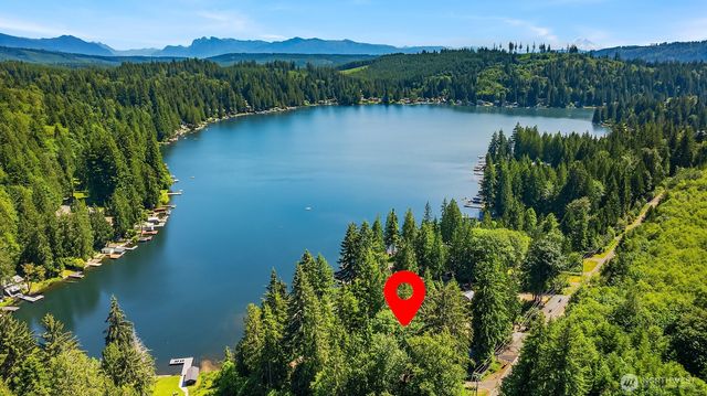 315 NW Lake Roesiger Road, Snohomish, WA 98290
