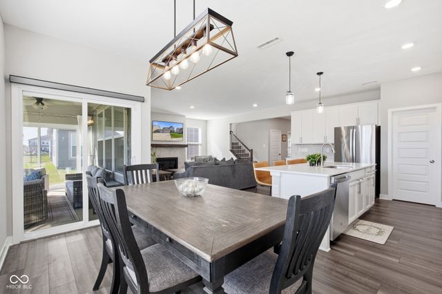 5401 W Stream Drive, Mccordsville, IN 46055