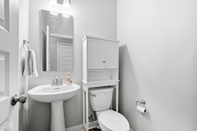 5401 W Stream Drive, Mccordsville, IN 46055