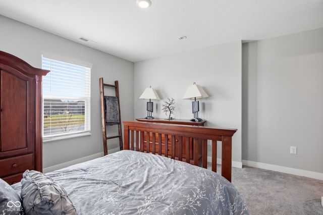 5401 W Stream Drive, Mccordsville, IN 46055