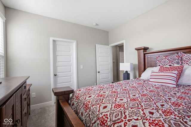 5401 W Stream Drive, Mccordsville, IN 46055